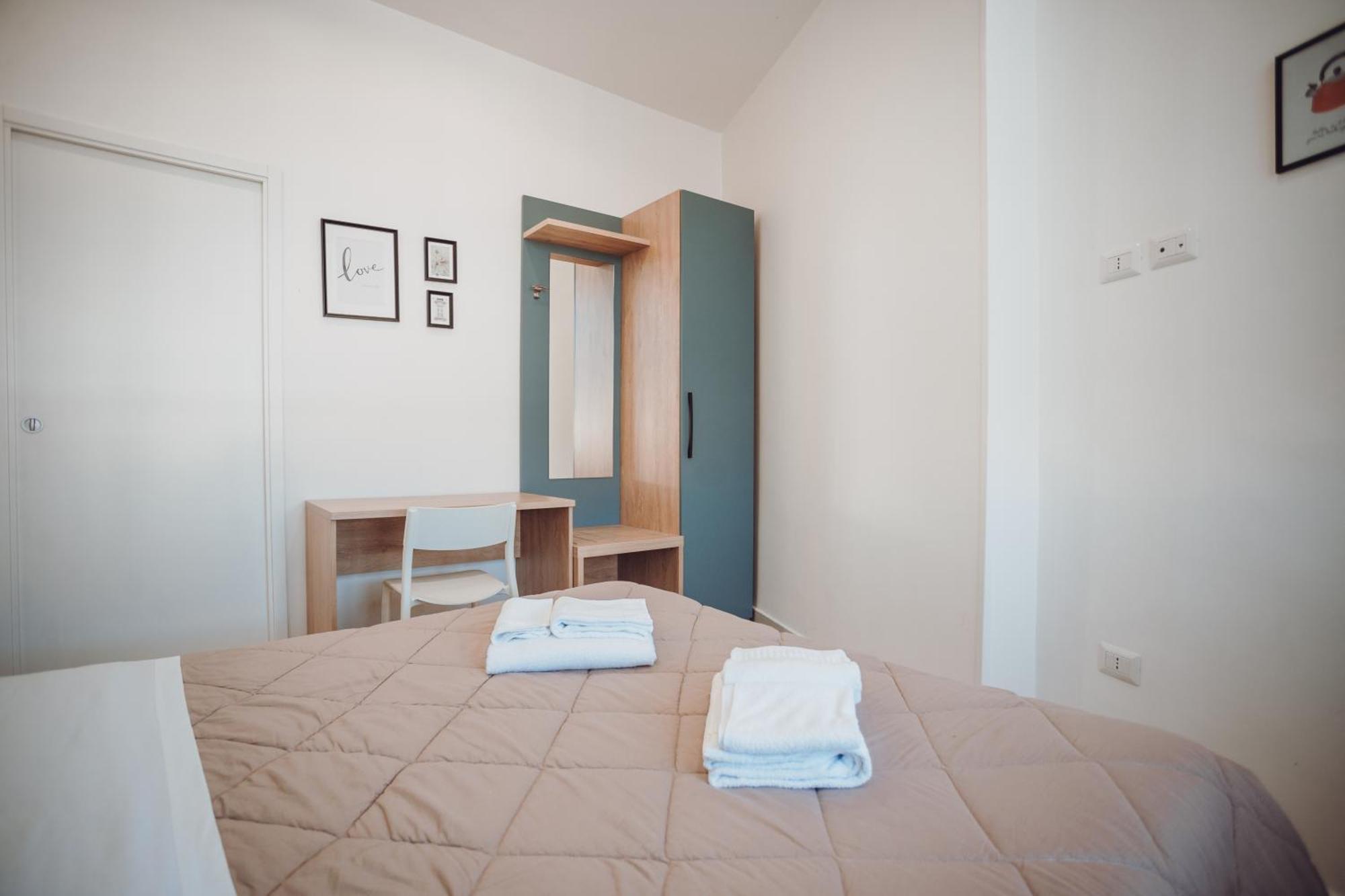 Victoria Apartments Torre Annunziata Eksteriør billede